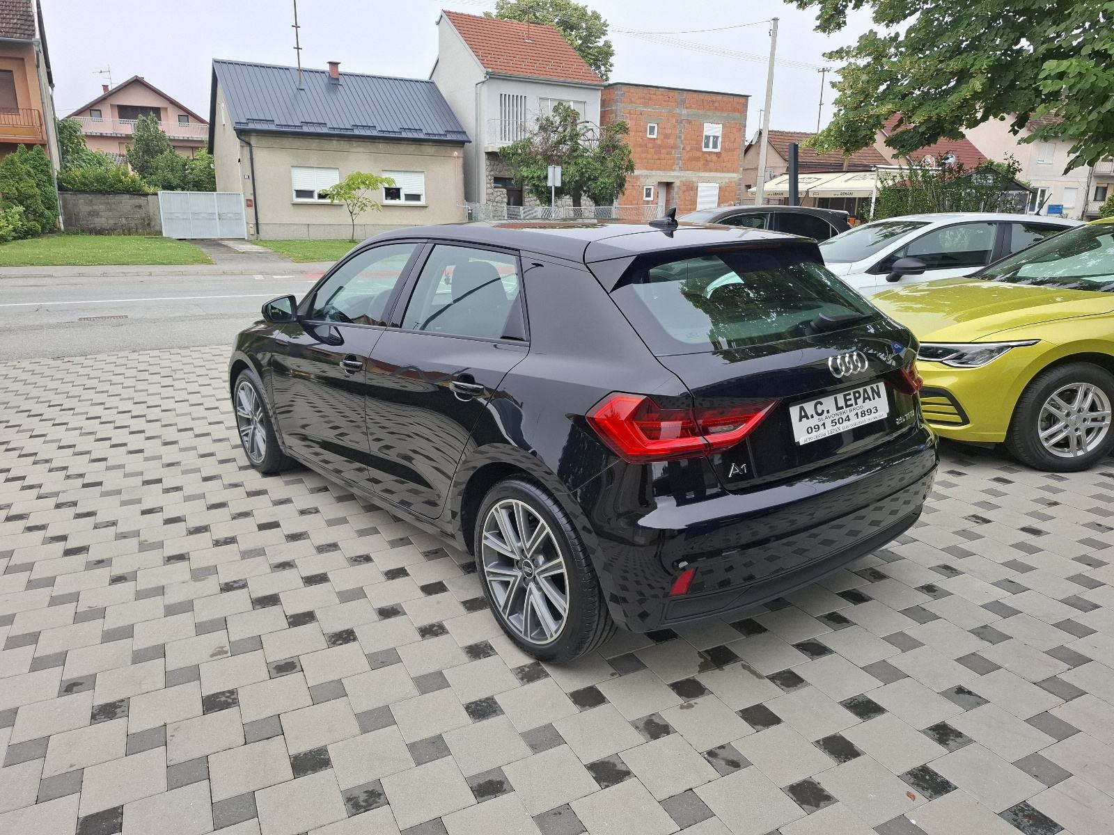 Audi A1 25 TFSI CAR PLAY LED MATRIX 2xUSB 112tkm 2021god JAMSTVO, fotografija 6