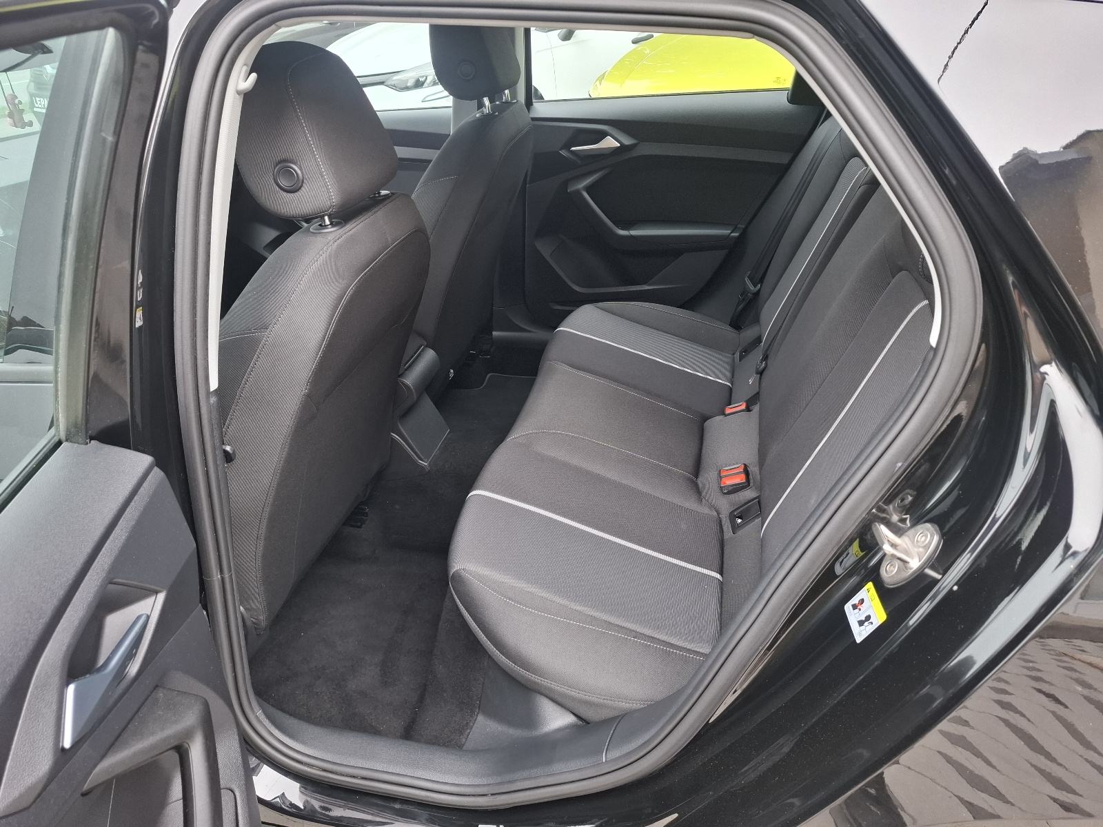 Audi A1 25 TFSI CAR PLAY LED MATRIX 2xUSB 112tkm 2021god JAMSTVO, fotografija 12