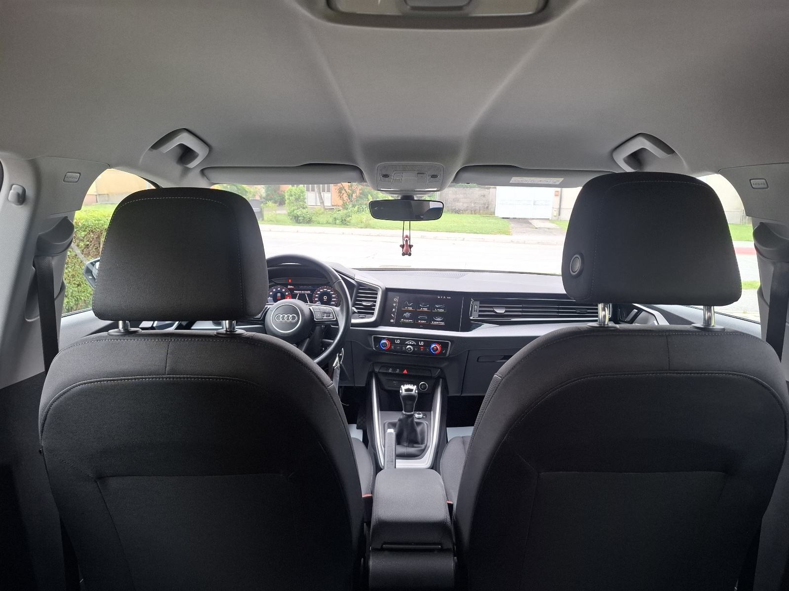 Audi A1 25 TFSI CAR PLAY LED MATRIX 2xUSB 112tkm 2021god JAMSTVO, fotografija 14