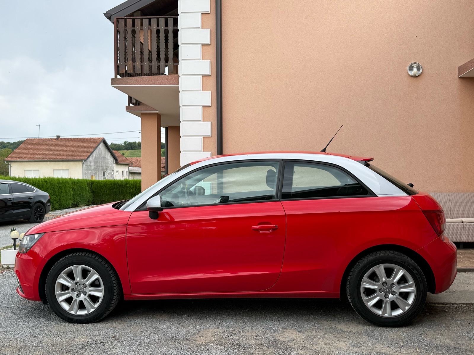 AUDI A1 •REG 10/26•ALU•NAVI•SERVISNA•, fotografija 5