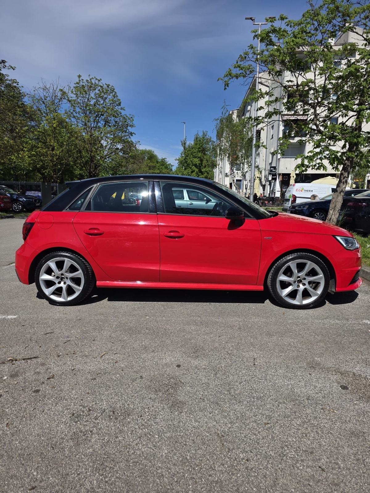 Audi A1 Sportback 1.0 TFSI , S line , 56.854 km, fotografija 2