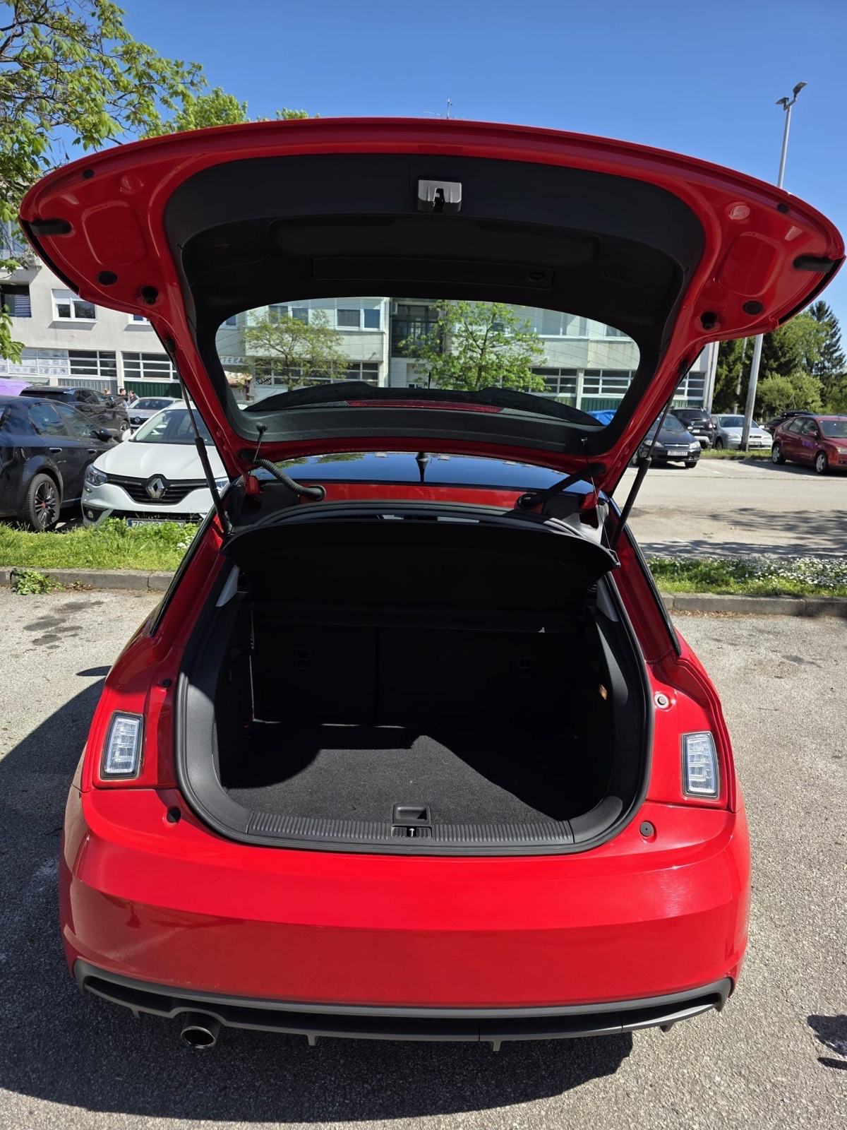 Audi A1 Sportback 1.0 TFSI , S line , 56.854 km, fotografija 8