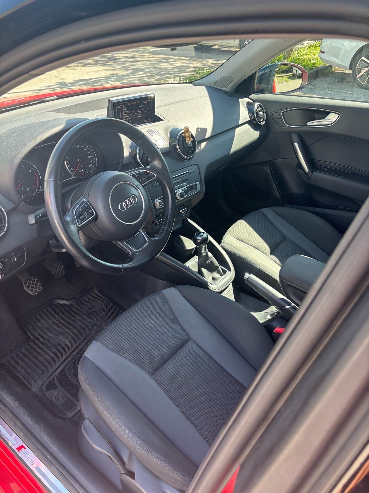 Audi A1 Sportback 1.0 TFSI , S line , 56.854 km, fotografija 9