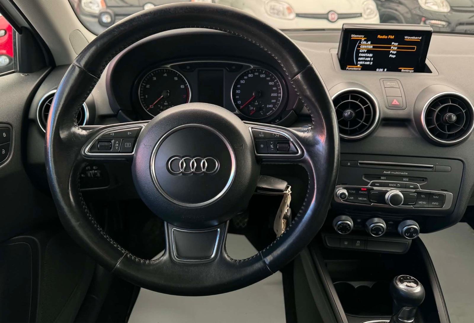 Audi A1 SPORTBACK - ULTRA - NAVI - PDC, fotografija 13