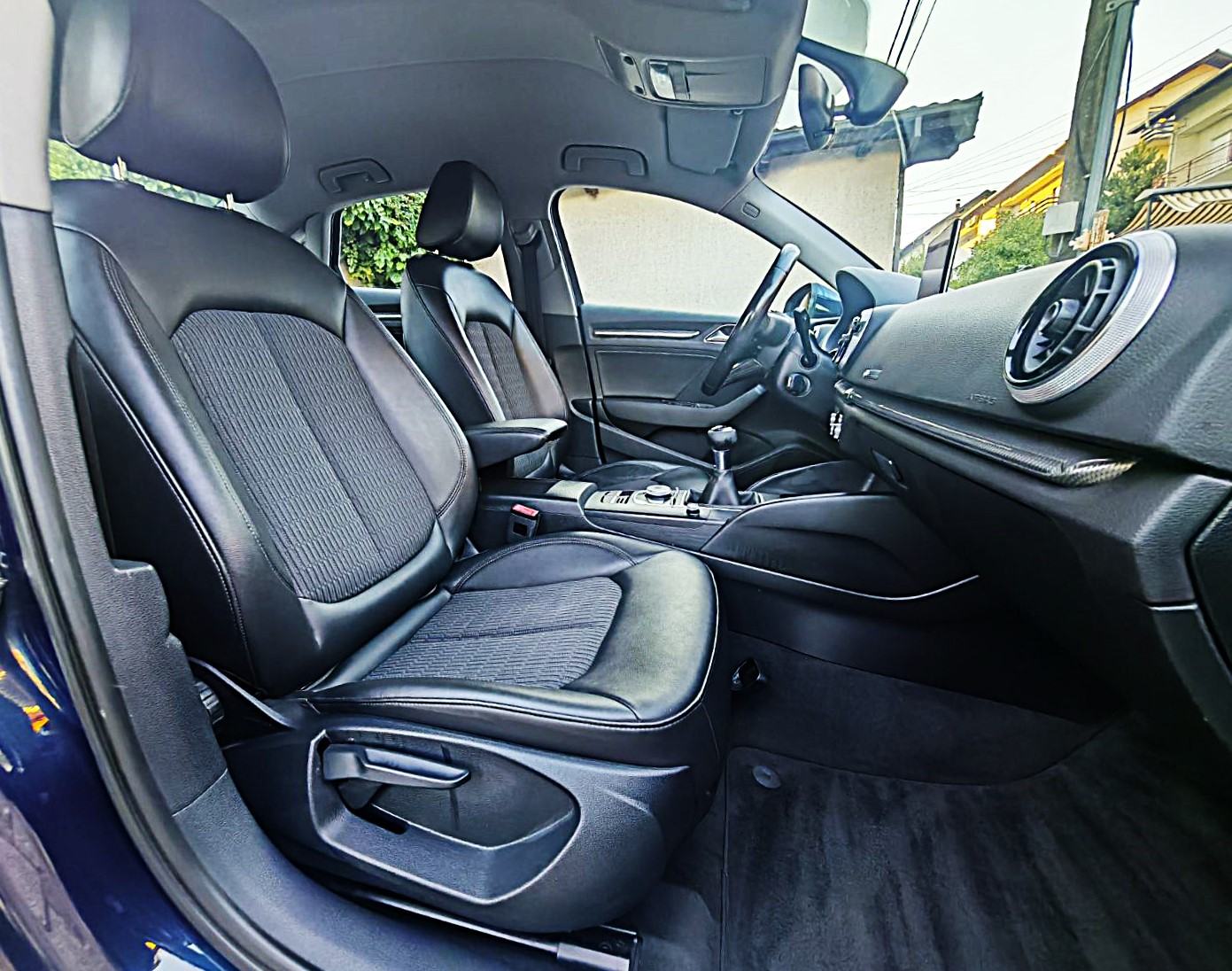 Audi A3 1,0 TFSI Limuzina 2017. LED, NAVI, TEMPOMAT, UREDAN, ZAMJENA, fotografija 19