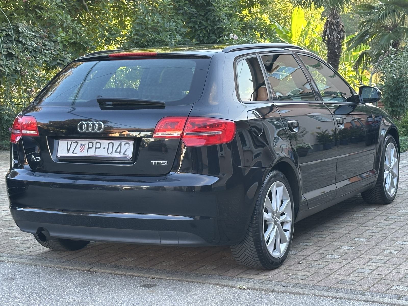 Audi A3 SPORTBACK 1,2 TFSI * NAVI *, fotografija 4
