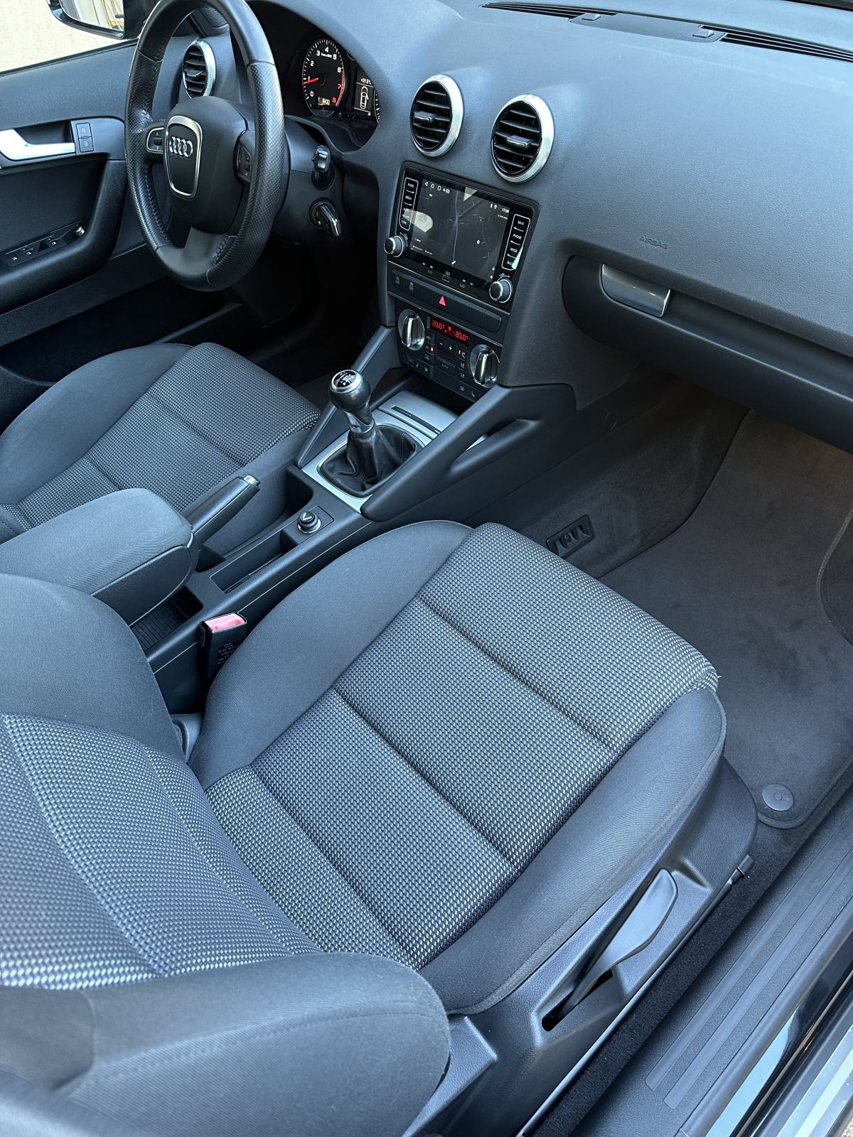 Audi A3 SPORTBACK 1,2 TFSI * NAVI *, fotografija 9