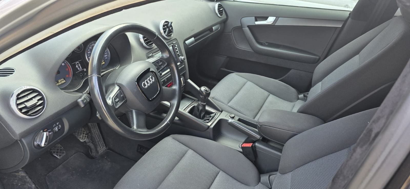 Audi A3 1,2 TFSI, NAVIGACIJA, PARKING SENZORI, REG. DO 02/2027, fotografija 9