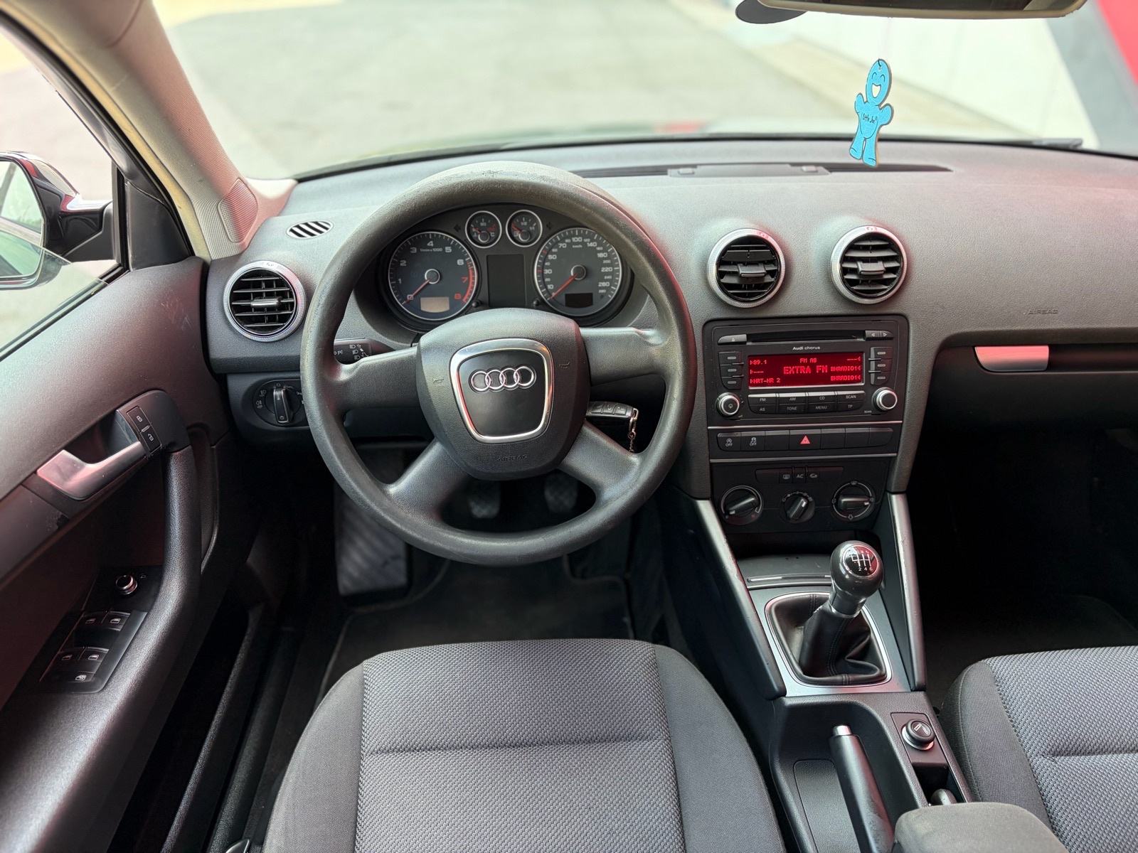 - AUDI A3 1.2 TFSI REDIZAJN 225.000KM KAO NOV!, fotografija 11