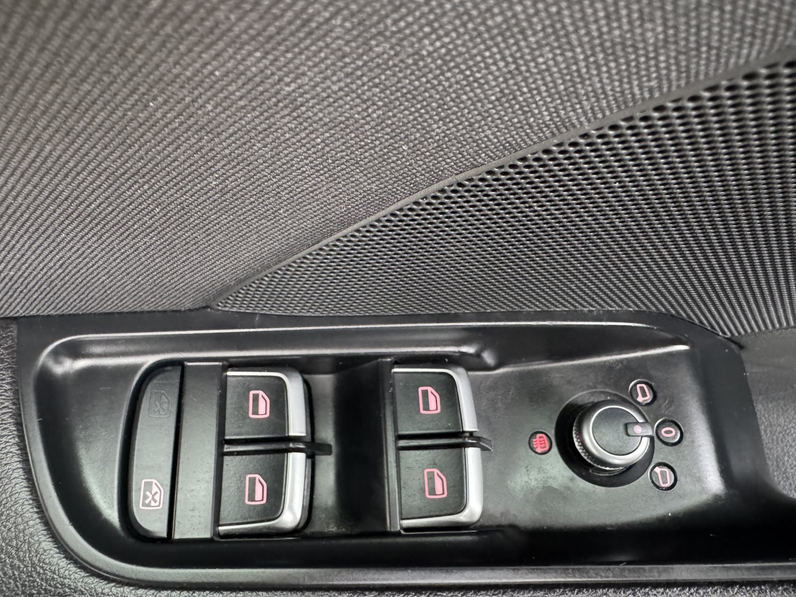 Audi A3 Sportback 1,2 TFSI ⭐ Bi-Xenon, Tempomat, Park senzori, fotografija 13