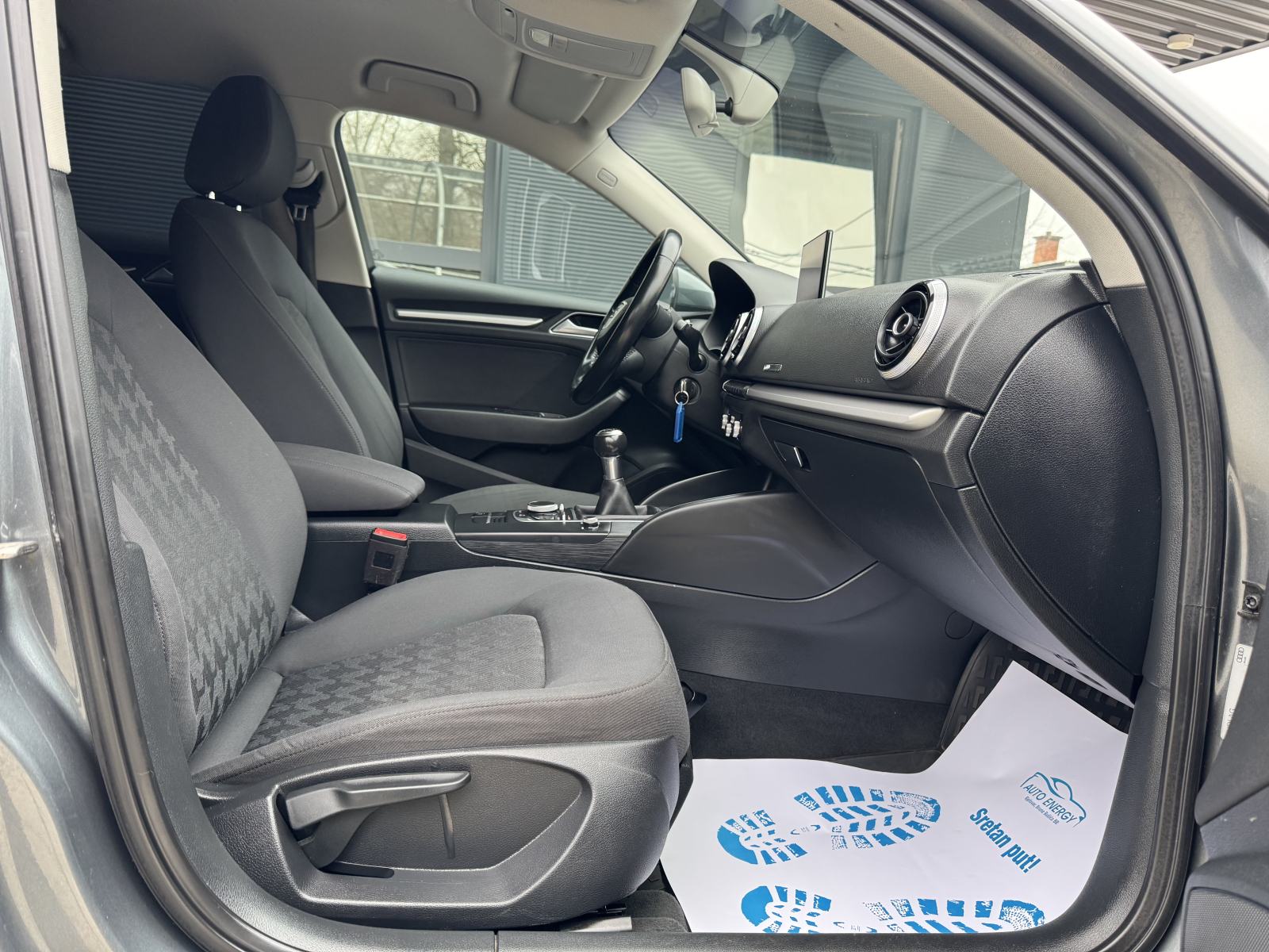 Audi A3 Sportback 1,2 TFSI ⭐ Bi-Xenon, Tempomat, Park senzori, fotografija 19