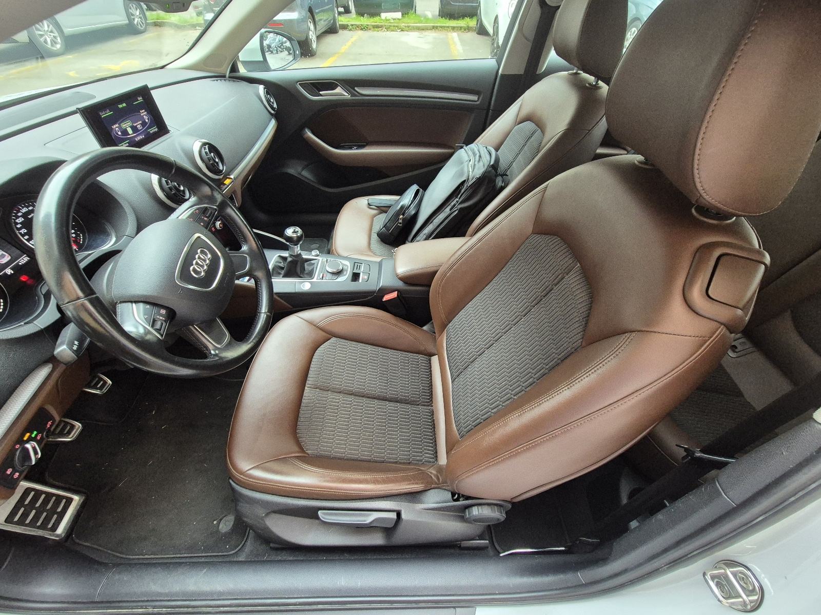 Audi A3 1,4 TFSI NAVIGACIJA KOŽA KEYLESS LED 17" TEMPOMAT, fotografija 7