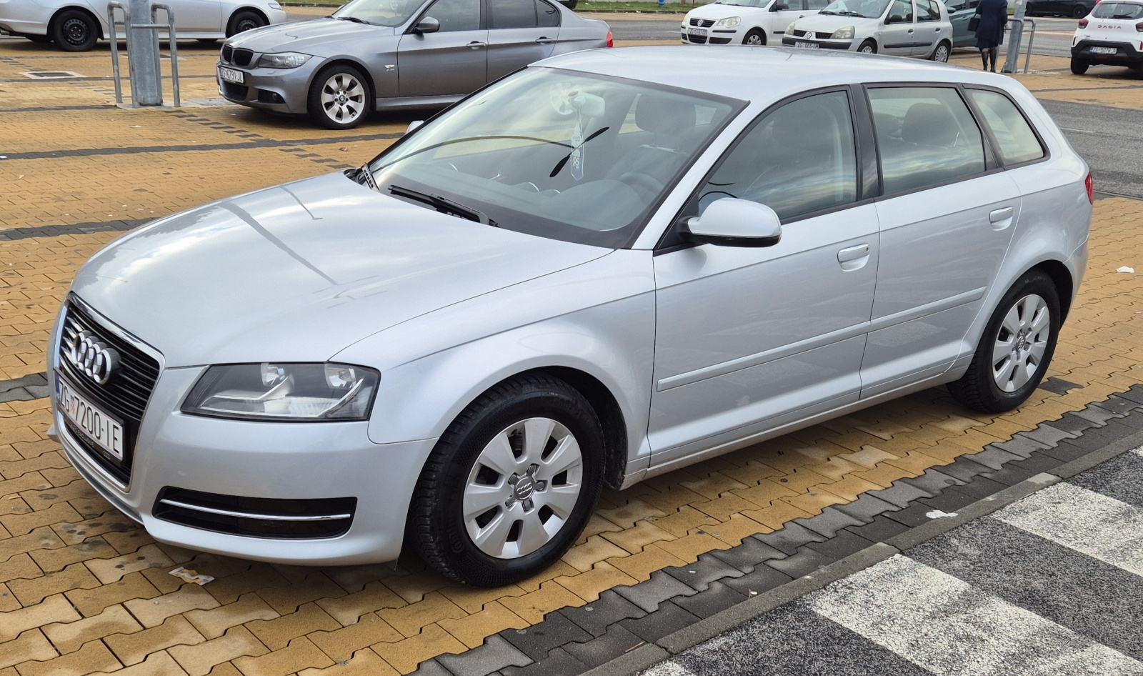 Audi A3 1,6 TDI, 2011 Comfortline-sportback, koža, rega do 3/2026, fotografija 7