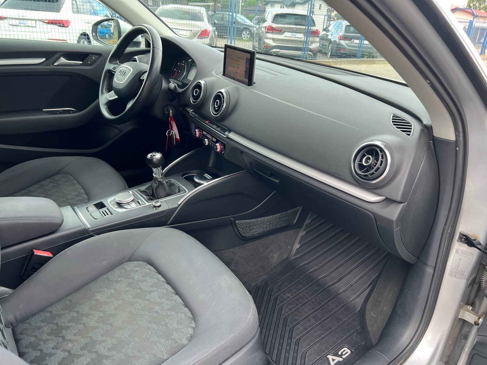 Audi A3 1,6 TDI 2013GOD COUPE XENON LED NAVI TOP 7999€!!!, fotografija 16