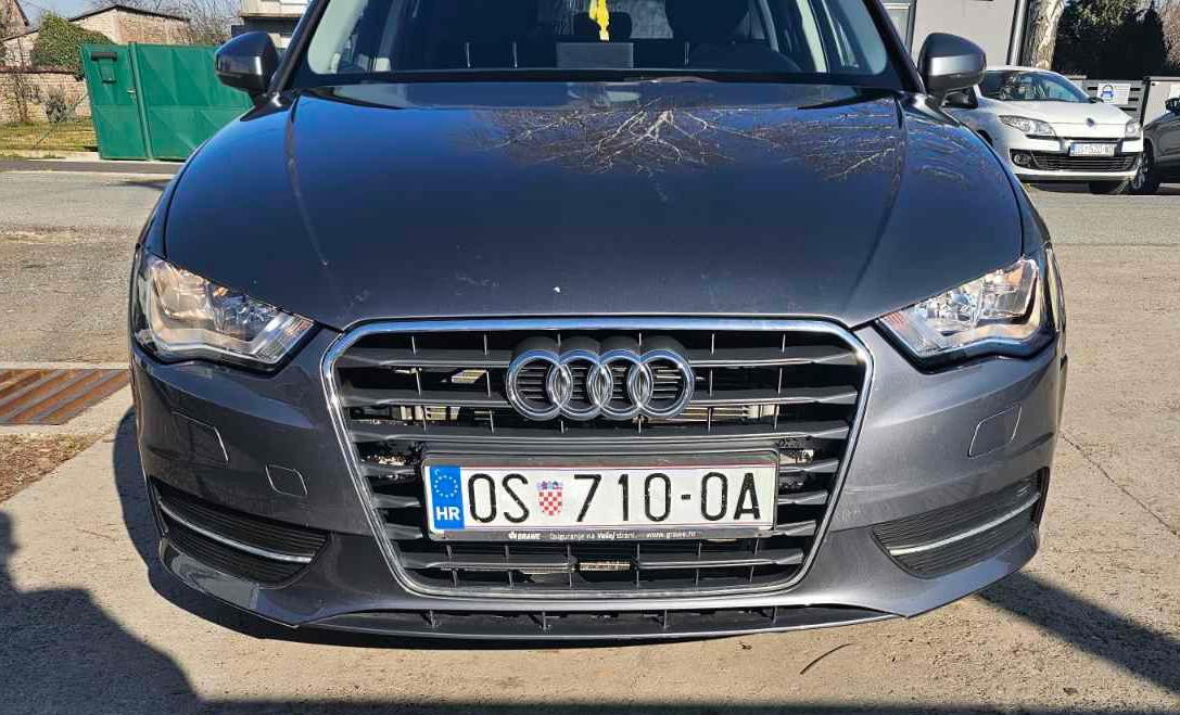 Audi A3 1,6 TDI 77KW, 2014g !!! prodaja vozila !!!, fotografija 2