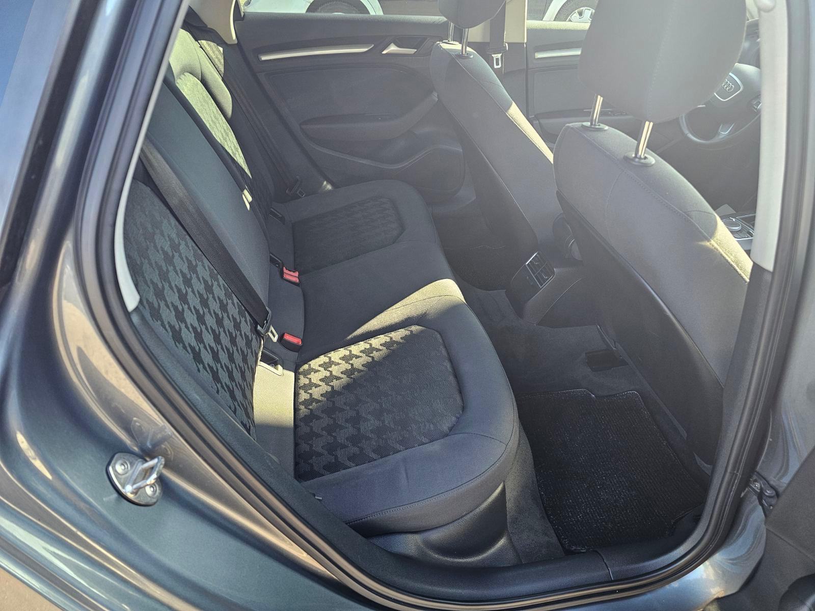 Audi A3 1,6 TDI 77KW, 2014g !!! prodaja vozila !!!, fotografija 15