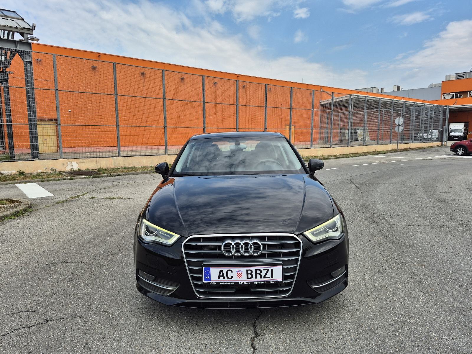 Audi A3 1,6 TDI 77kw 6 brzina,LED,grijanje sjedala,nap.veliki servis, fotografija 15