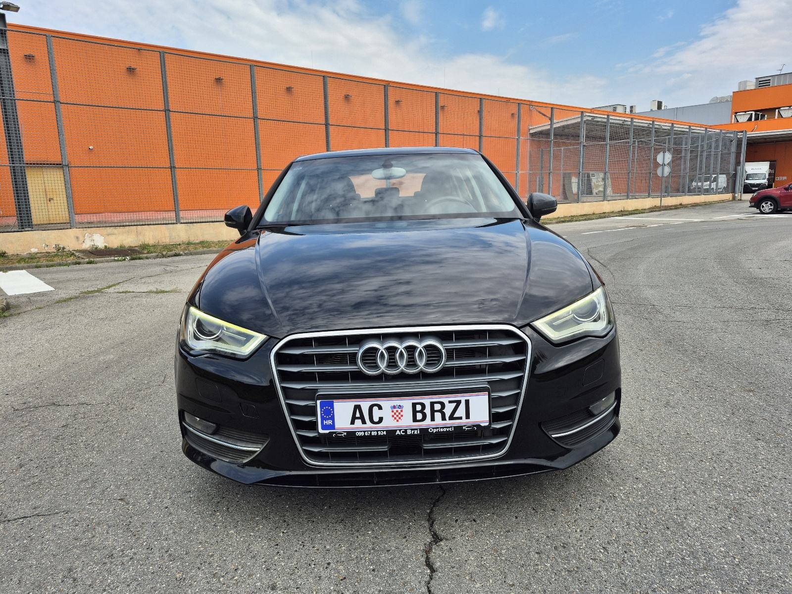 Audi A3 1,6 TDI 77kw 6 brzina,LED,grijanje sjedala,nap.veliki servis, fotografija 14