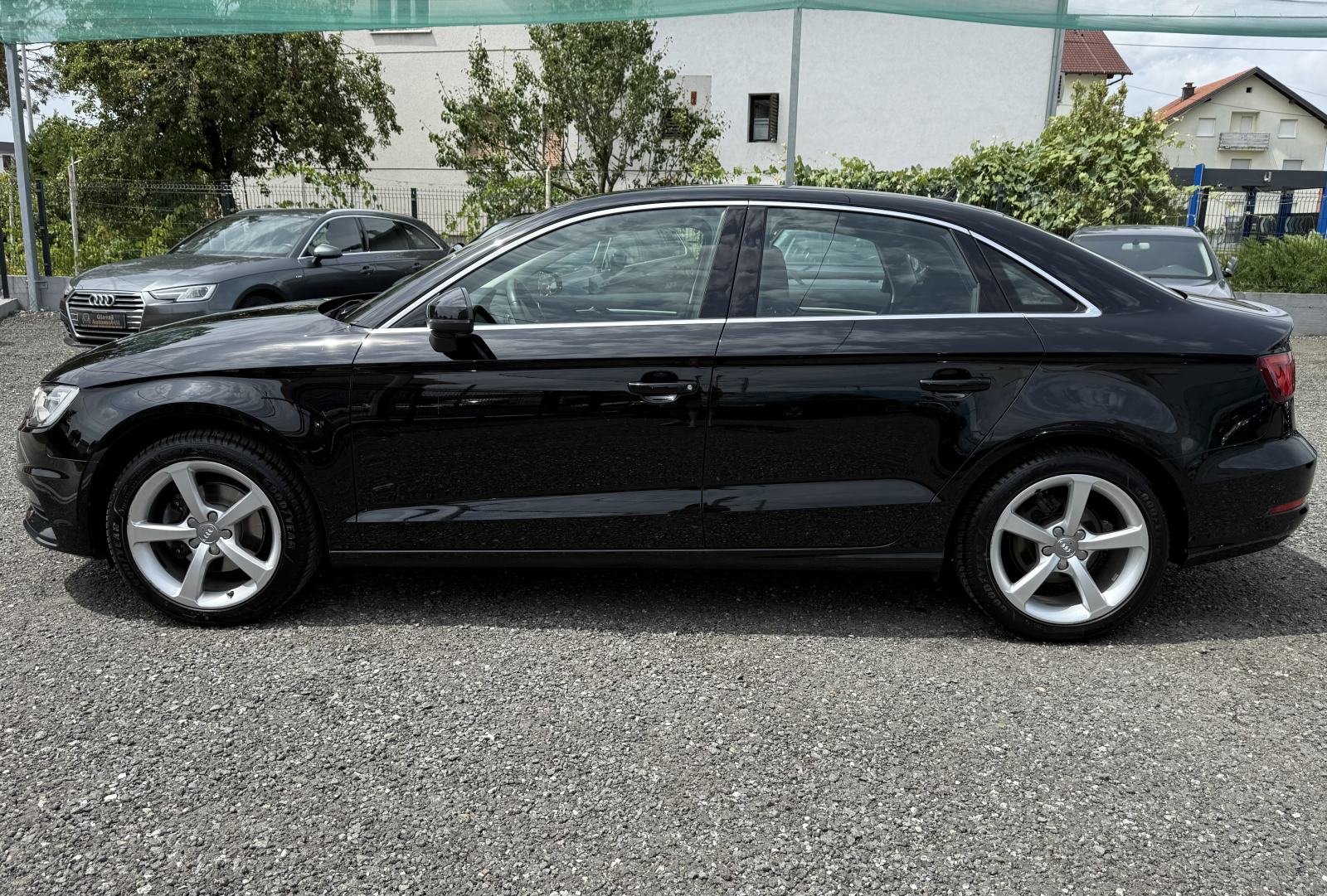 Audi A3 1,6 TDI Attraction,Nav,Xenon,Led,Pdc,Alu 17",Jamstvo!!!, fotografija 4