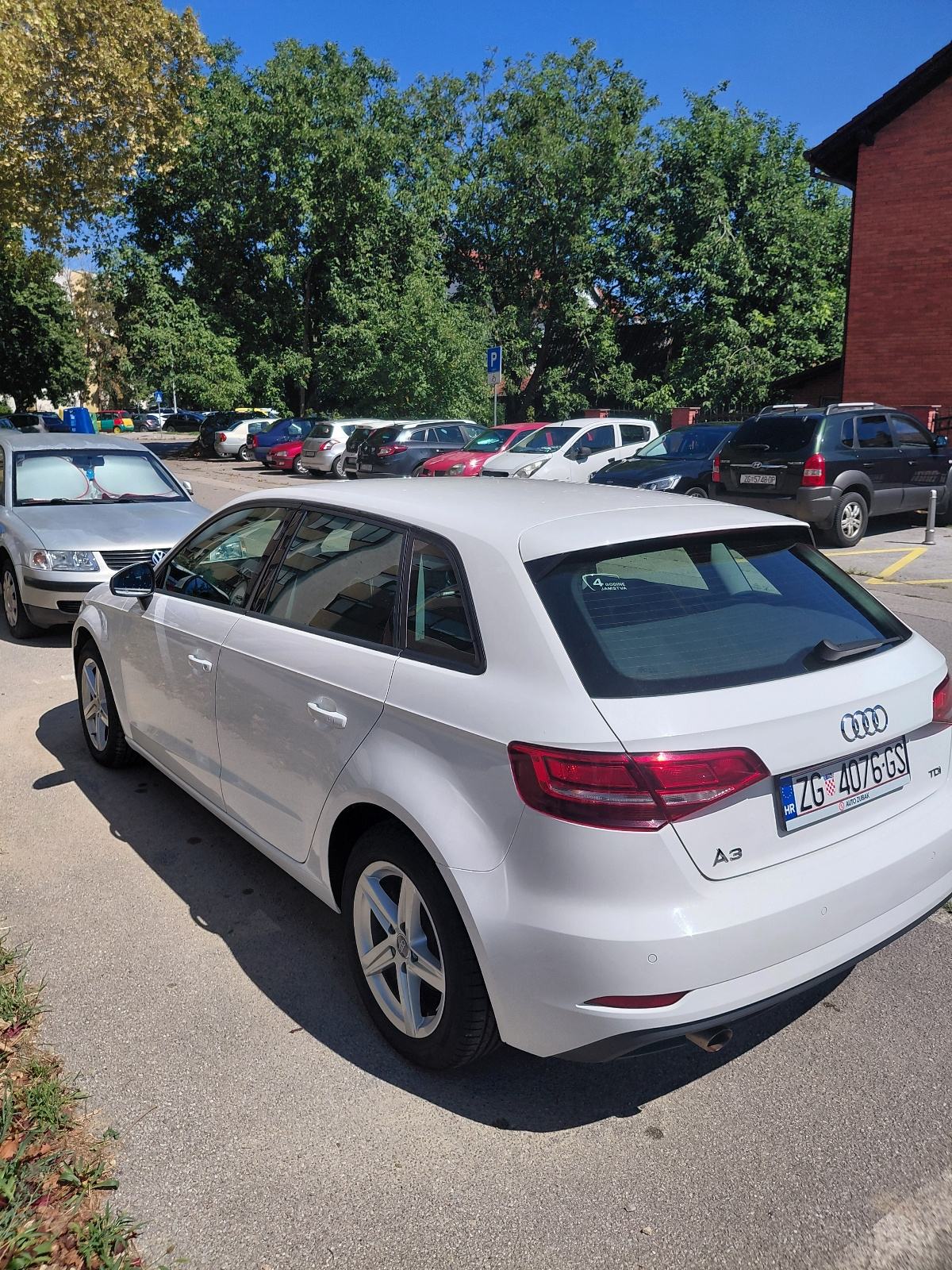 Audi A3 1,6 TDI automatik, fotografija 3