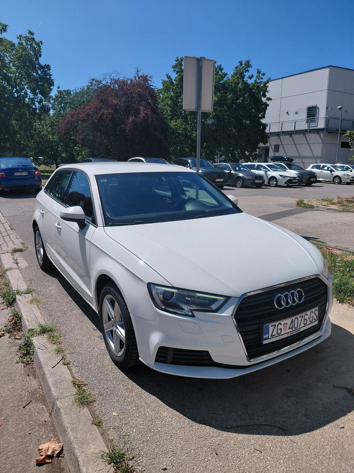 Audi A3 1,6 TDI automatik, fotografija 2