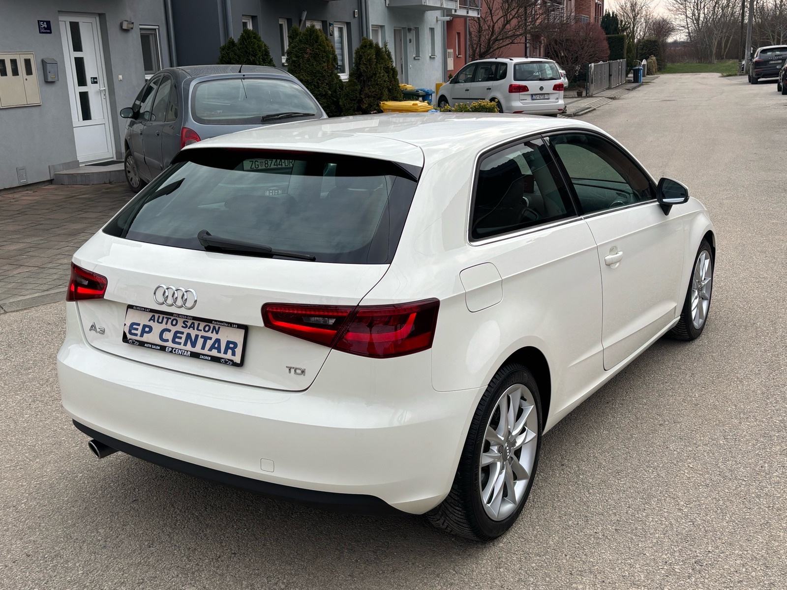 Audi A3 1,6 TDI Coupe,Ambition,146.378km,Jamstvo!, fotografija 13