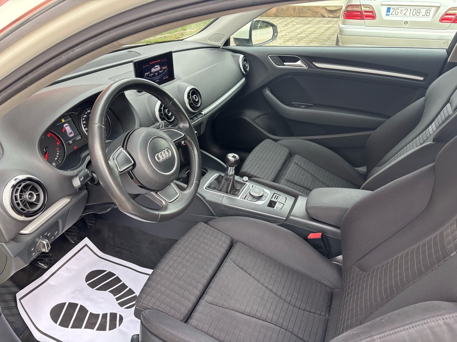 Audi A3 1,6 TDI Coupe,Ambition,146.378km,Jamstvo!, fotografija 16