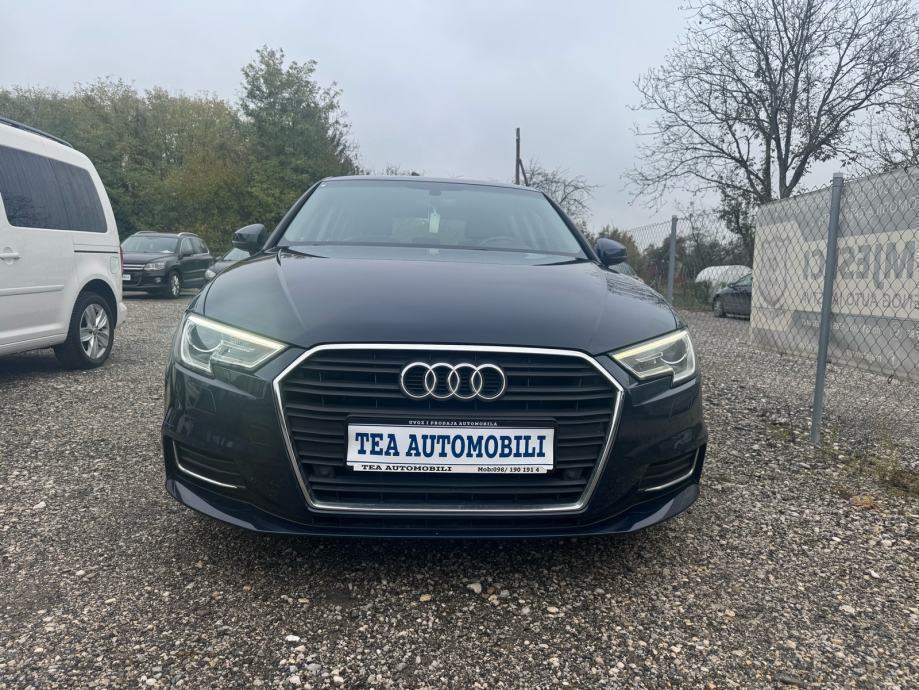 Audi A3 1,6 TDI * DOSTUPAN ODMAH*, fotografija 3