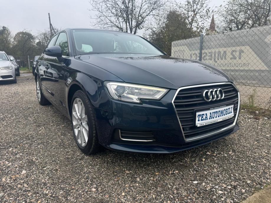 Audi A3 1,6 TDI * DOSTUPAN ODMAH*, fotografija 2