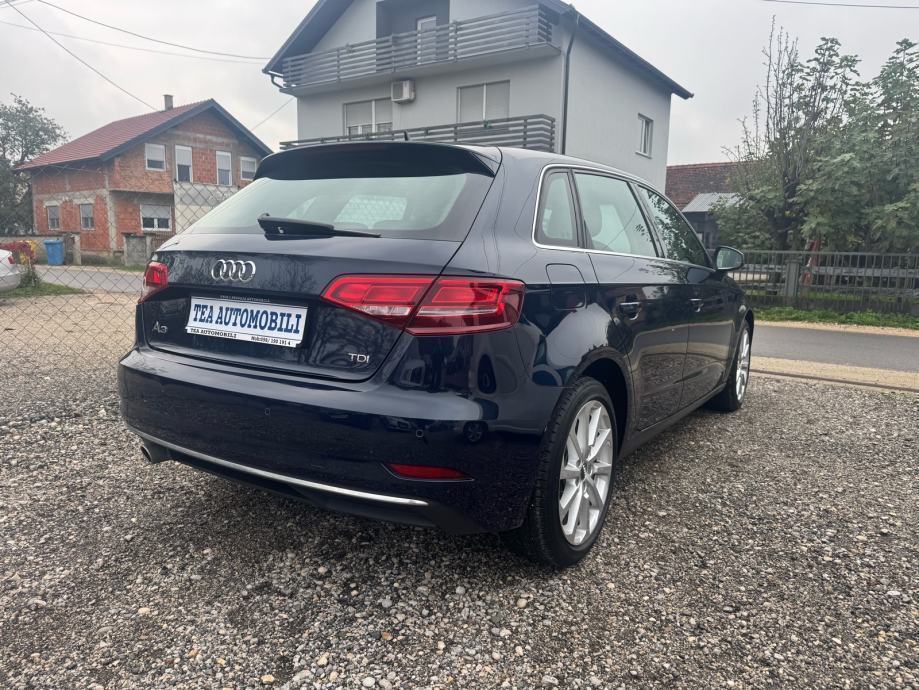 Audi A3 1,6 TDI * DOSTUPAN ODMAH*, fotografija 5