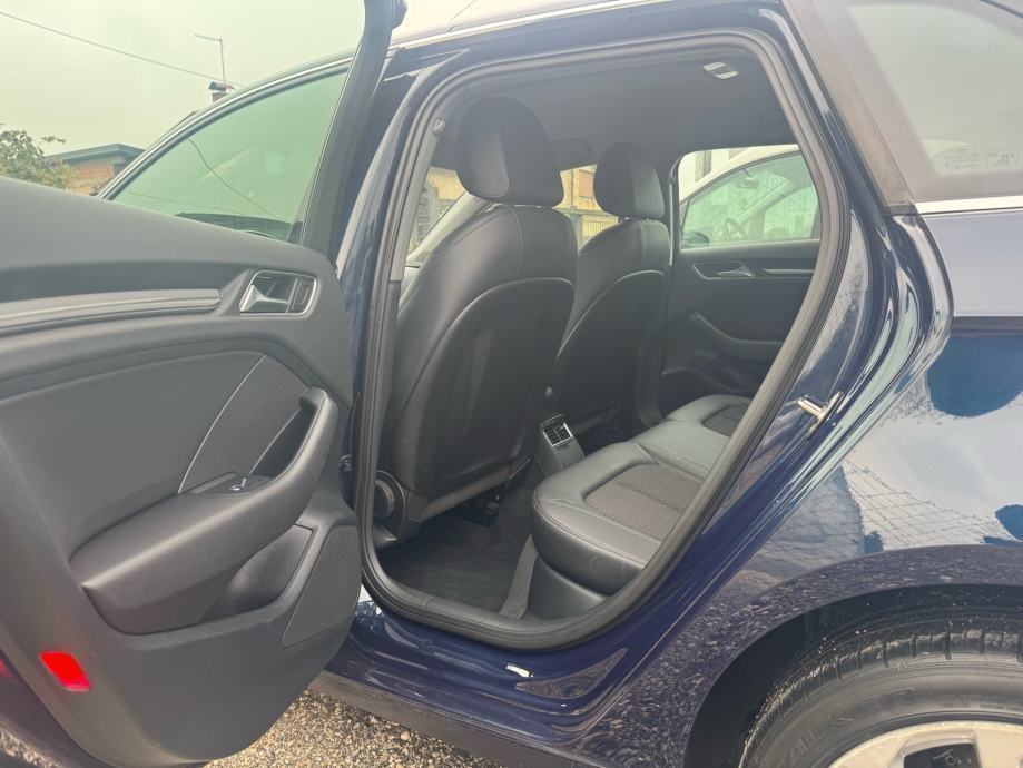 Audi A3 1,6 TDI * DOSTUPAN ODMAH*, fotografija 6