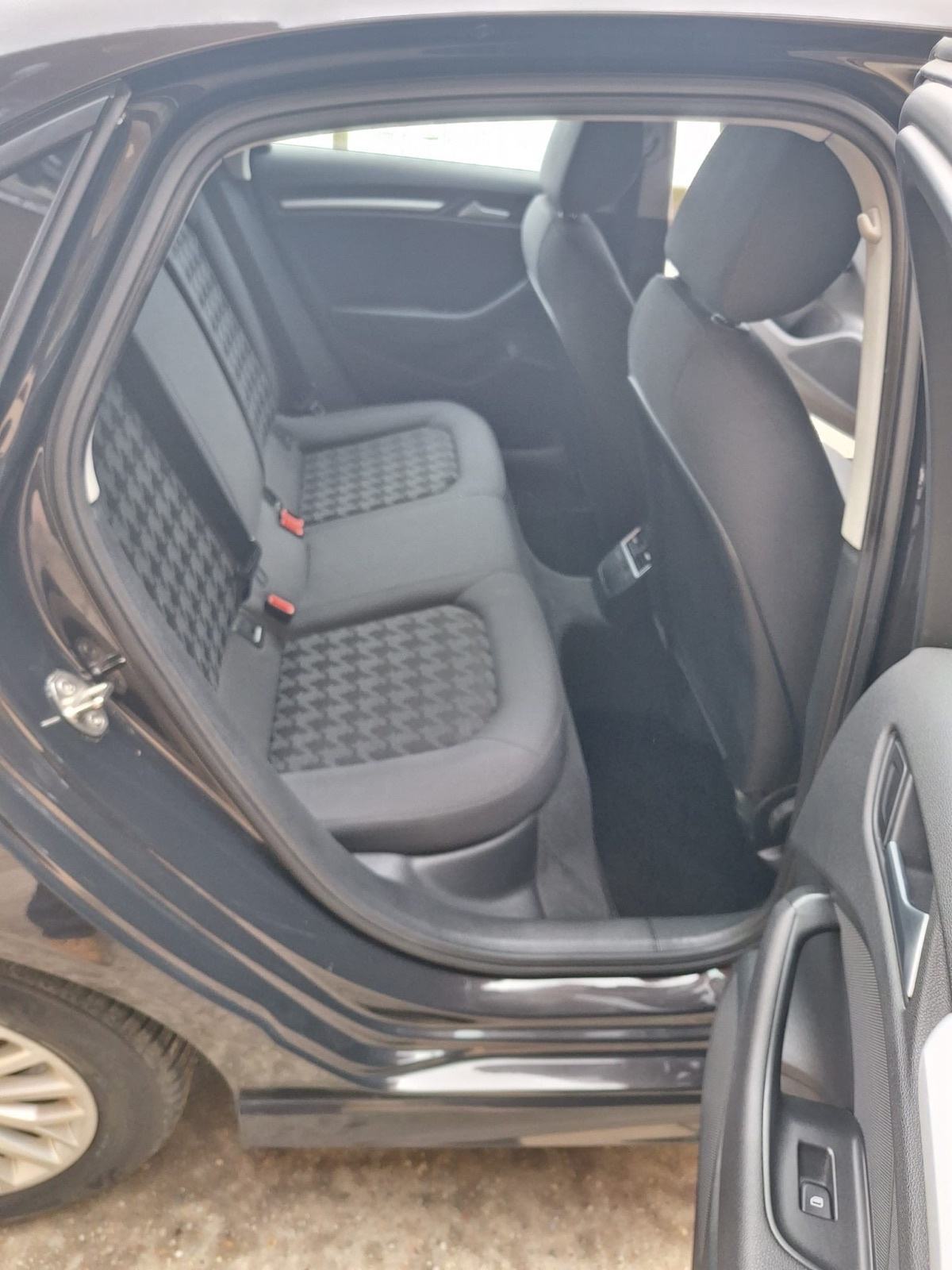 Audi A3 1,6 TDI, fotografija 11
