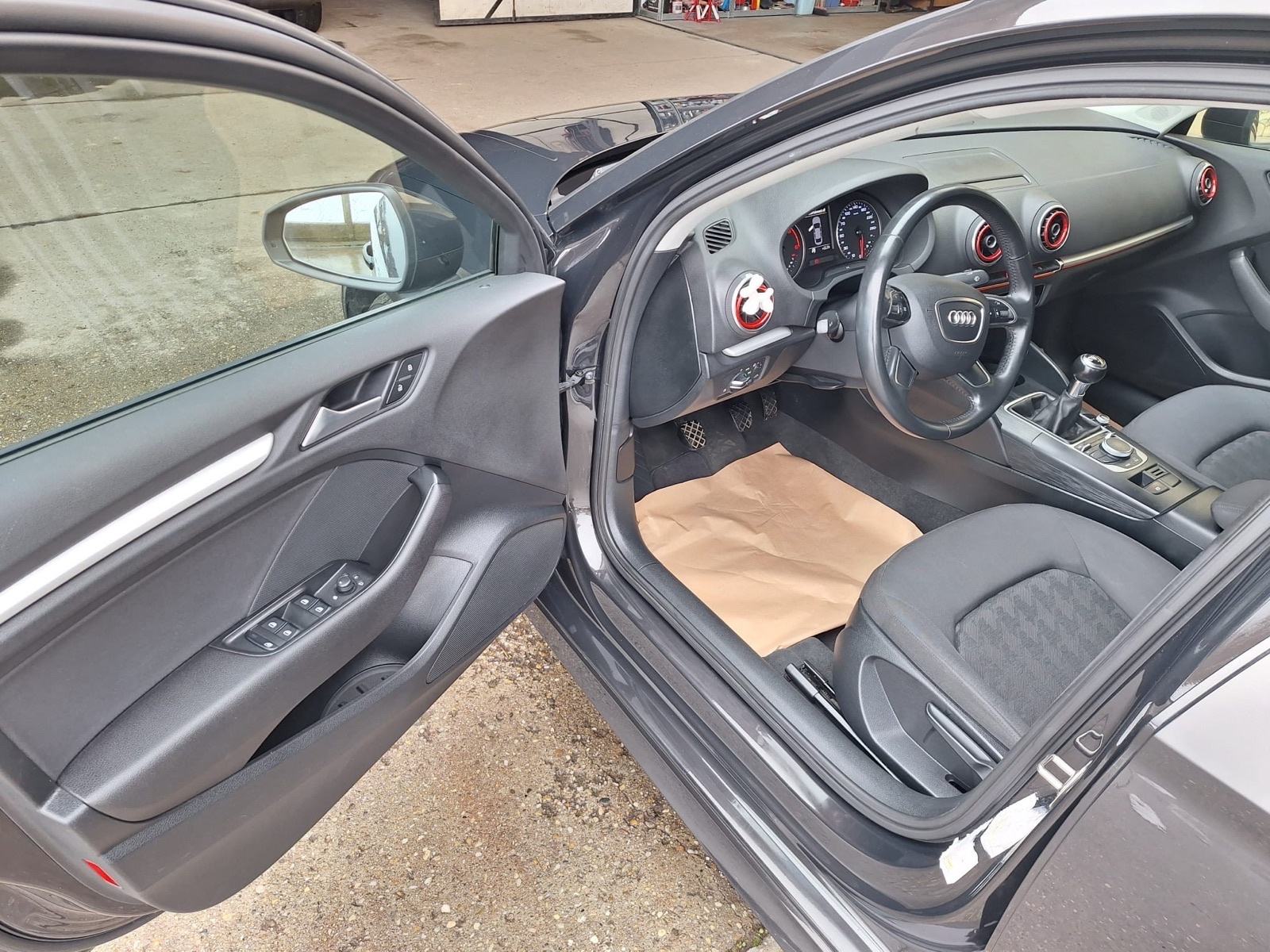 Audi A3 1,6 TDI, fotografija 8
