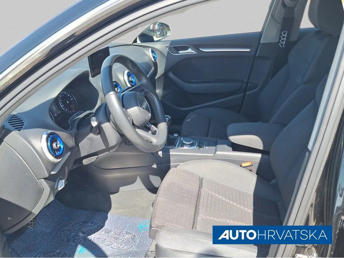 AUDI A3 1.6 TDI - Jamstvo 15 mjeseci!, 16.900,00 €, fotografija 11