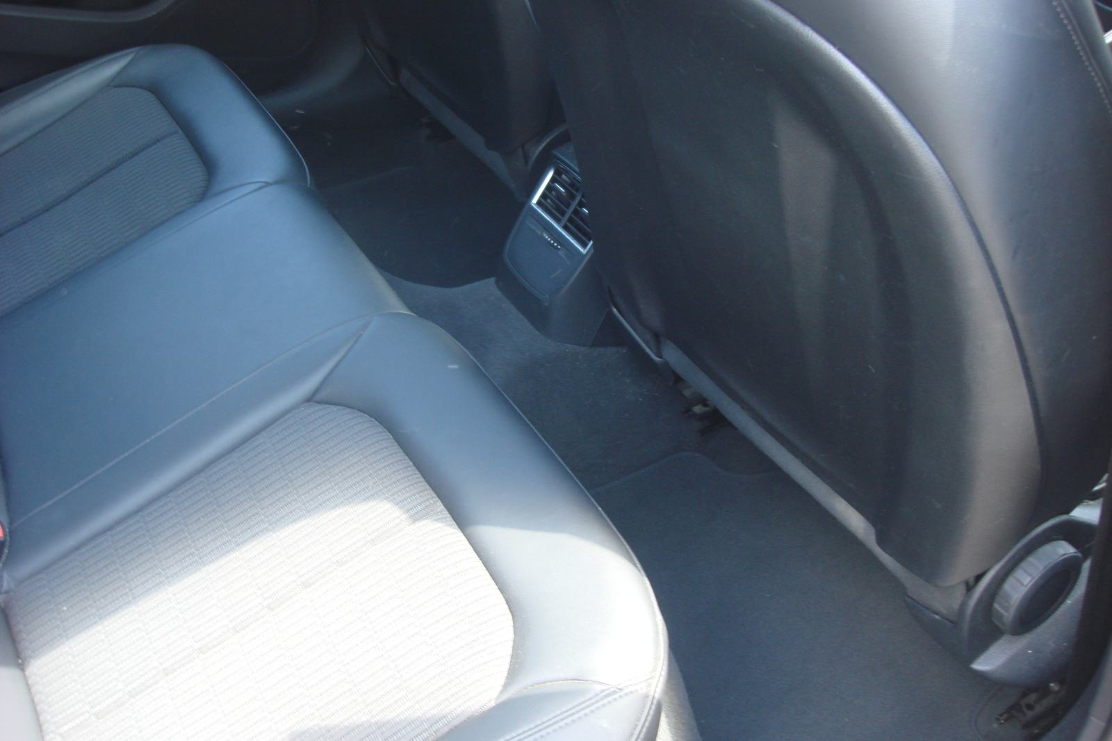 AUDI A3 1,6 TDI LIMOUSINE****FULL OPREMA****REG:01/27****NIJE UVOZ****, fotografija 14