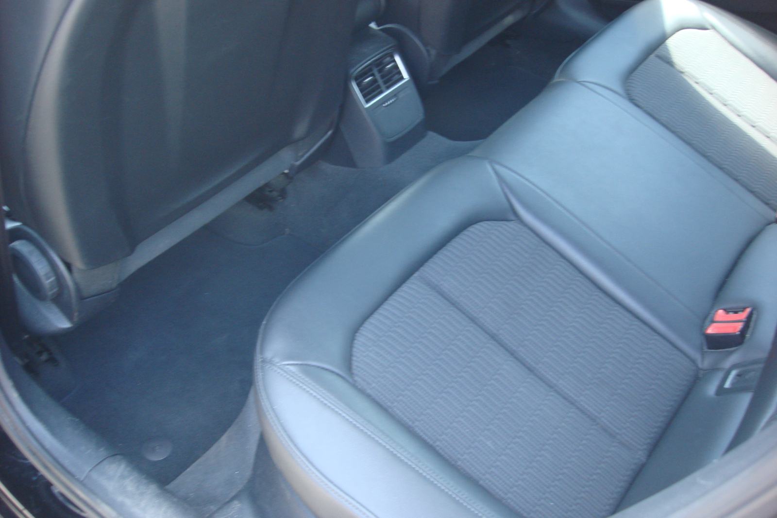 AUDI A3 1,6 TDI LIMOUSINE****FULL OPREMA****REG:01/27****NIJE UVOZ****, fotografija 15
