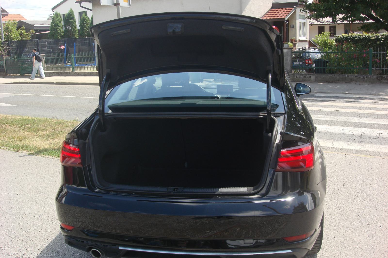 AUDI A3 1,6 TDI LIMOUSINE****FULL OPREMA****REG:01/27****NIJE UVOZ****, fotografija 13