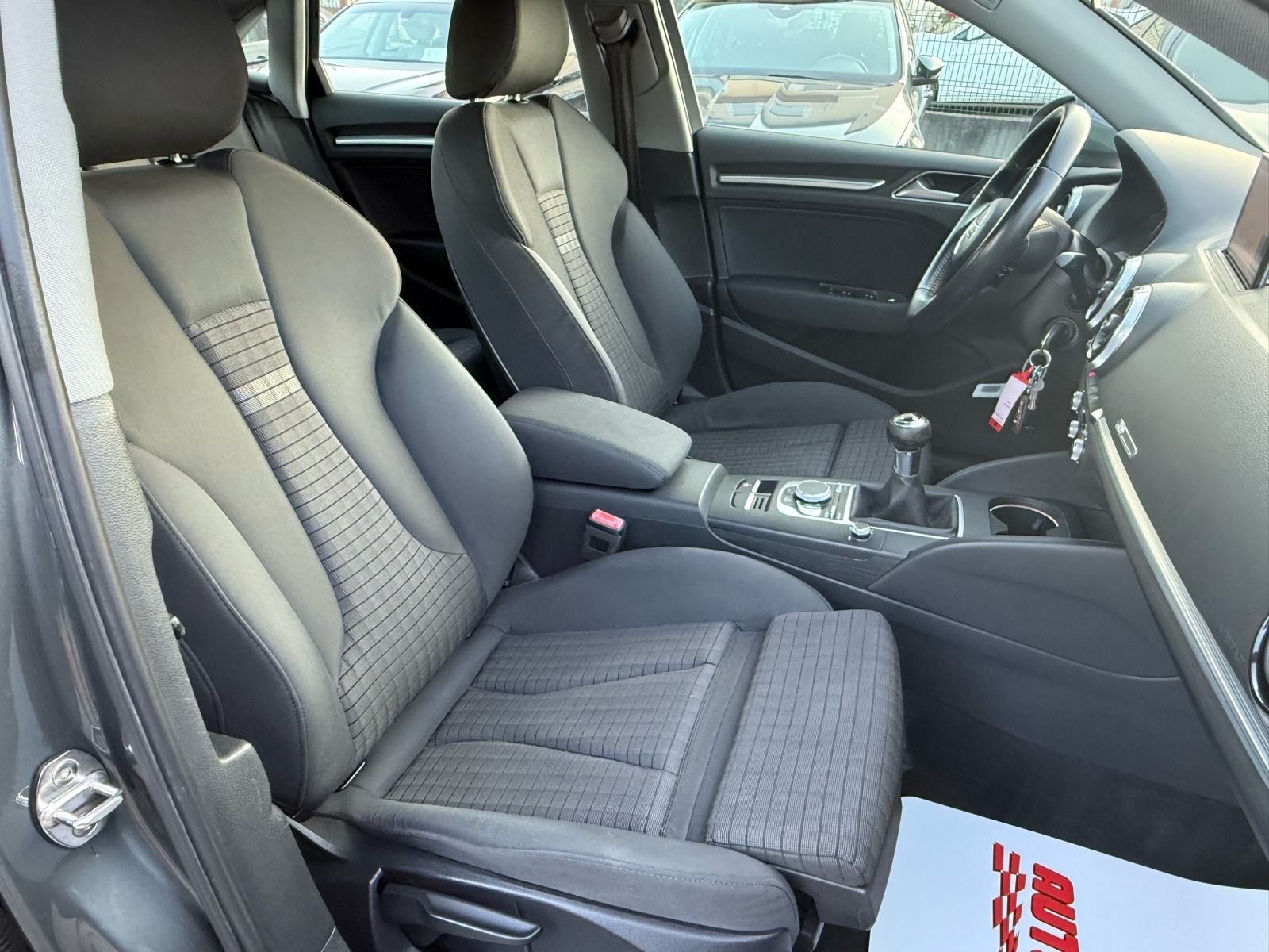 Audi A3 1.6 TDI limuzina, 1.Vlasnik, ***107.000 km*** Garancija, fotografija 18