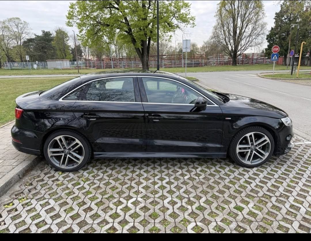 Audi A3 110ks_2017g S Line 200 tkm reg 12/26 + veliki servis, fotografija 6