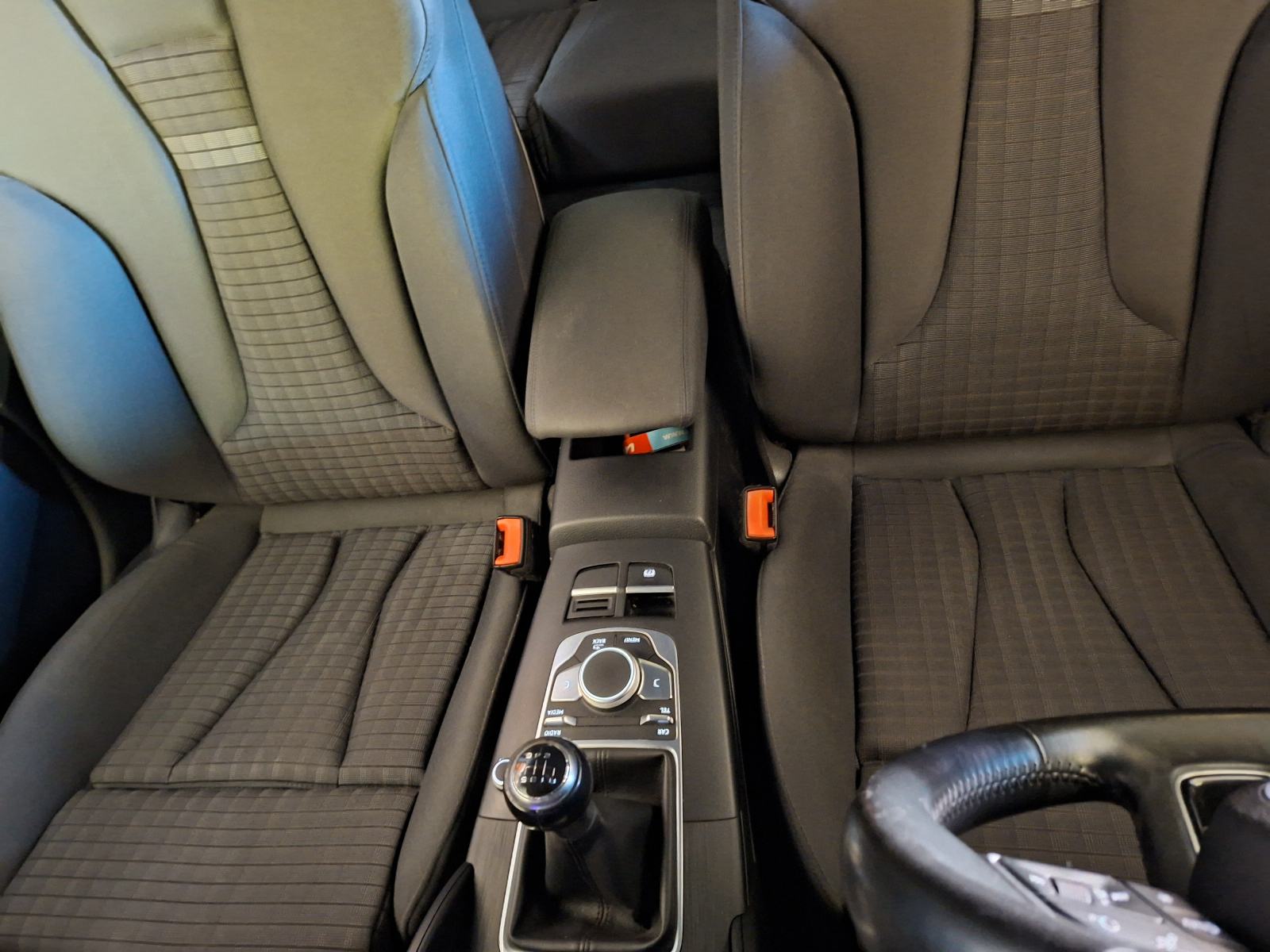 Audi A3 110ks_2017g S Line 200 tkm reg 12/26 + veliki servis, fotografija 16