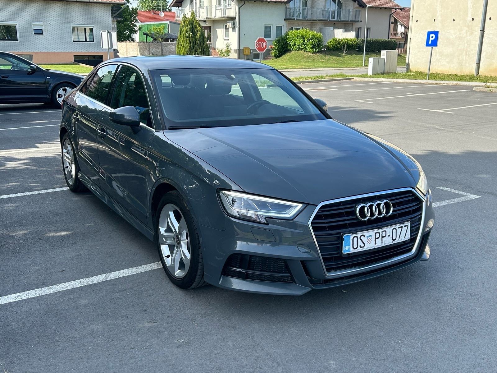 Audi A3 1,6 TDI S-LINE LIMUZINA FULL LED VIRTUAL NAVIGACIJA TEMPOMAT, fotografija 2