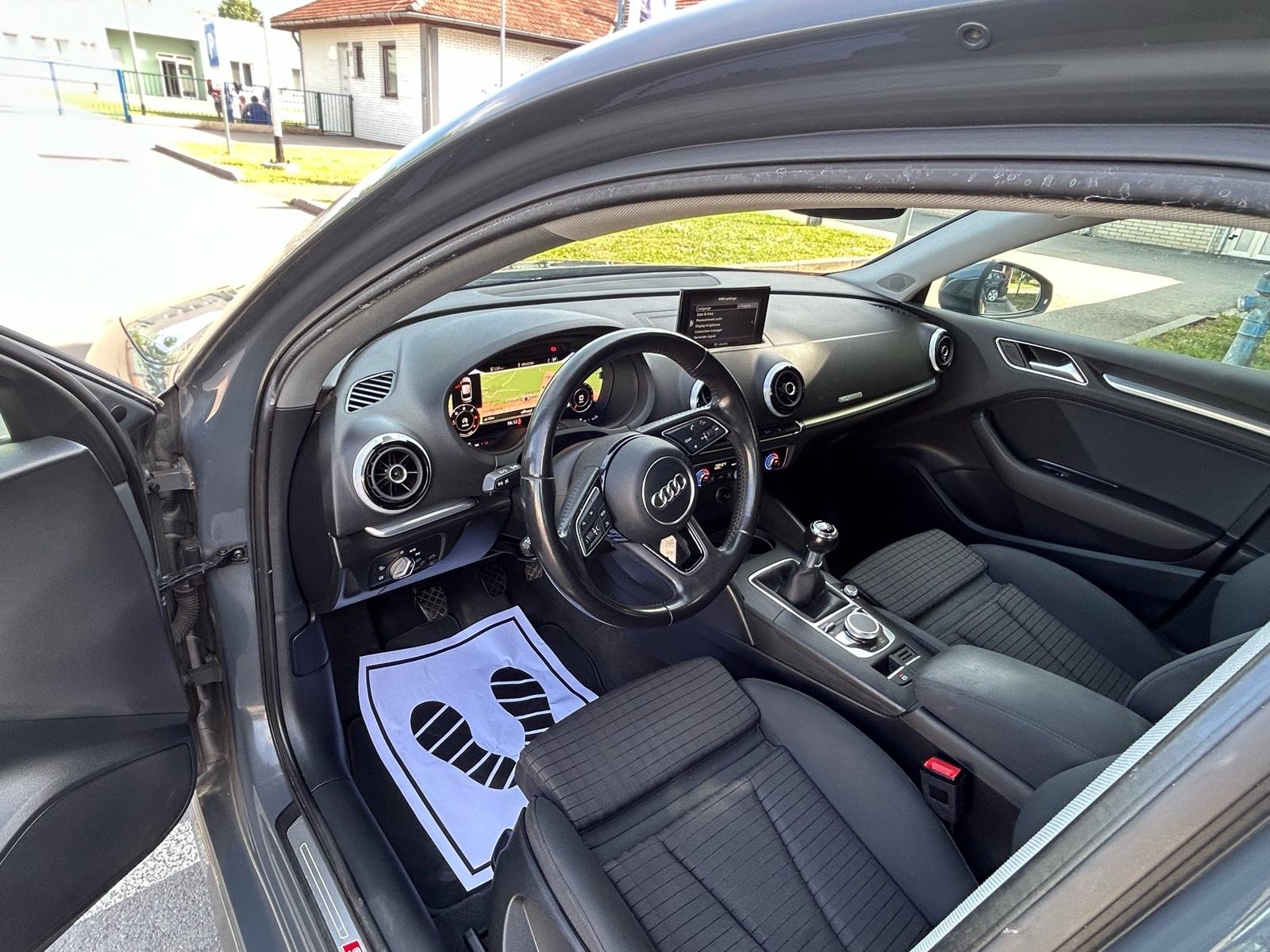 Audi A3 1,6 TDI S-LINE LIMUZINA FULL LED VIRTUAL NAVIGACIJA TEMPOMAT, fotografija 6