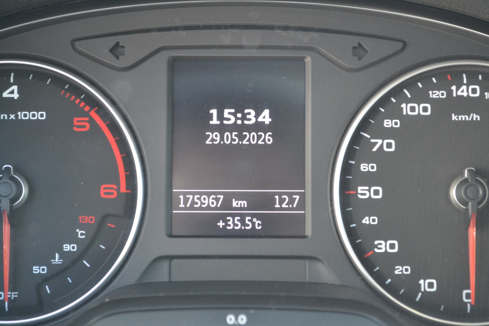 Audi A3 1,6 TDI *** MOTOR I LIMARIJA ODLIČNI ***, fotografija 8