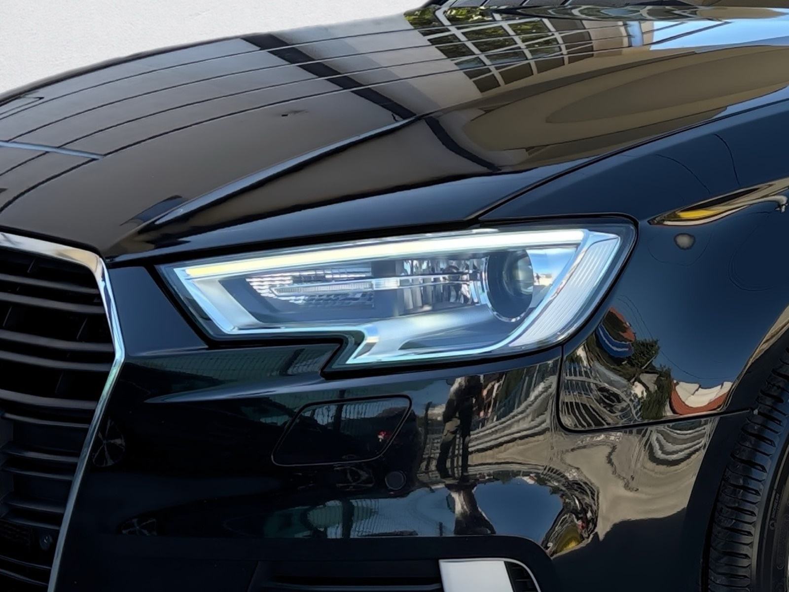 Audi A3 1,6 TDI*NAVI*LED*BI-XENON*ALU*ODLIČAN*JAMSTVO, fotografija 7