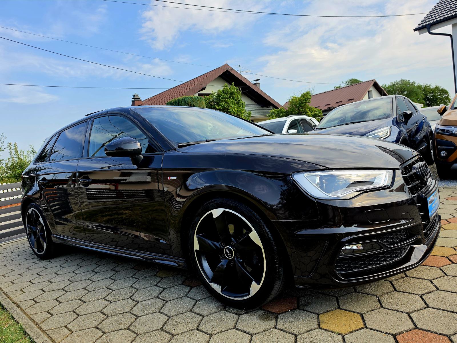 Audi A3 1,6 TDI,,ODLIČAN,,S-LINE,,PANORAMA,,171676KM, fotografija 4