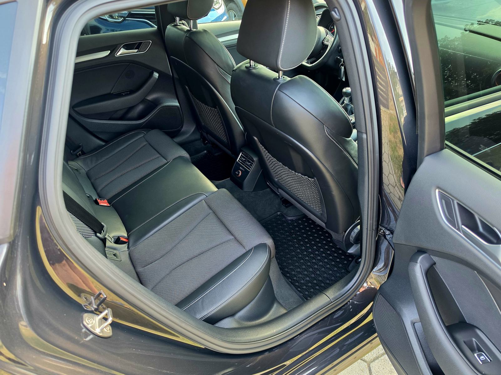 Audi A3 1,6 TDI,,ODLIČAN,,S-LINE,,PANORAMA,,171676KM, fotografija 14