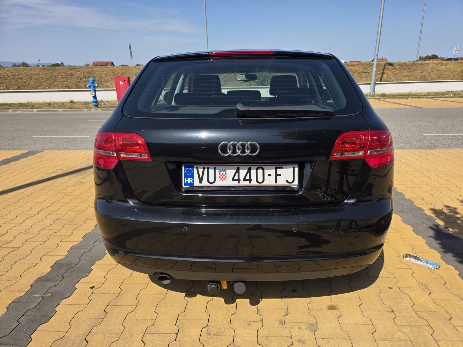 Audi A3 1,6 TDI ☆Odličan☆Veliki servis + novo kvačilo☆ 5/2027 reg☆, fotografija 6