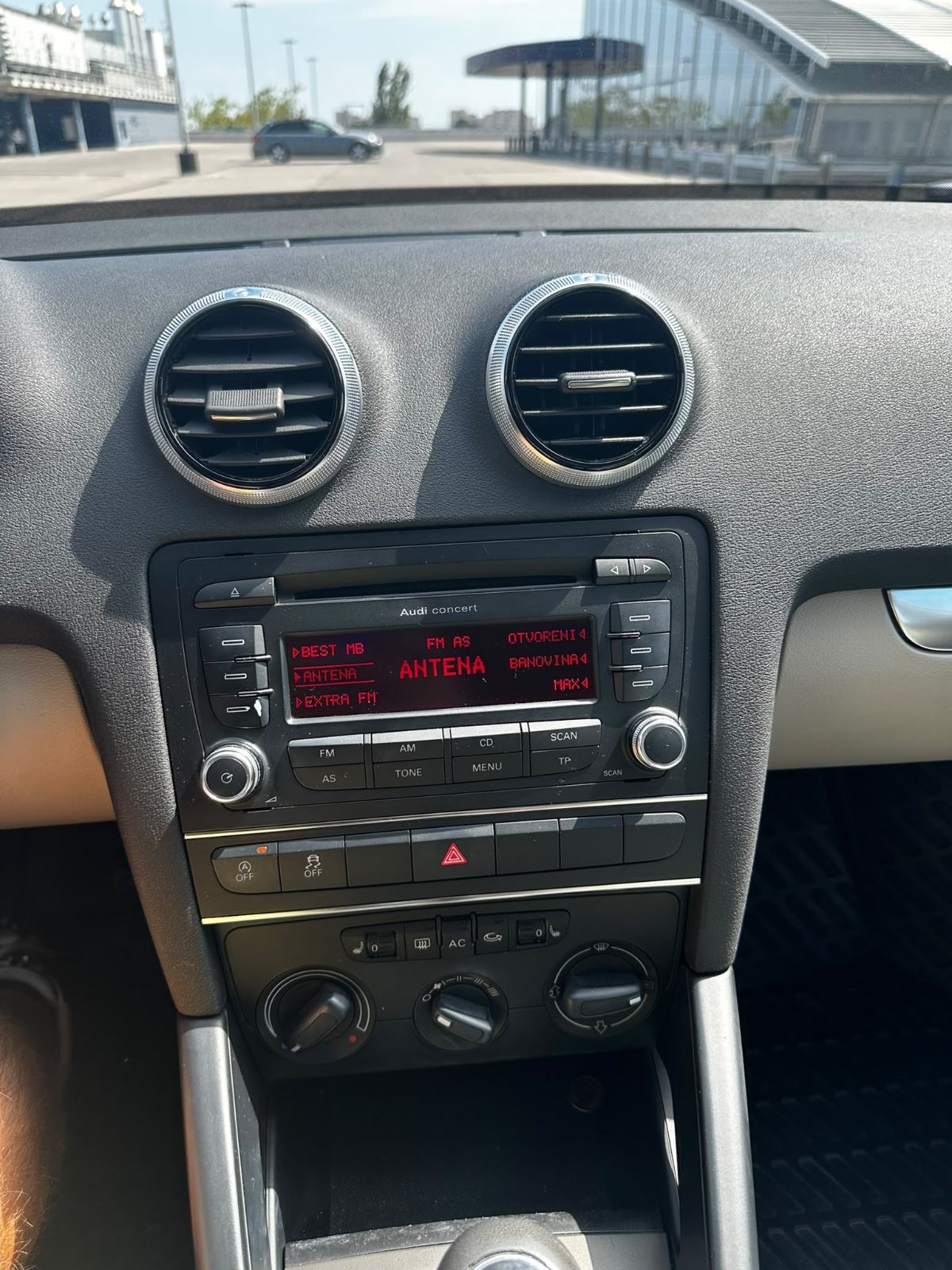 Audi A3 1,6 TDI*Odlično stanje*, fotografija 13