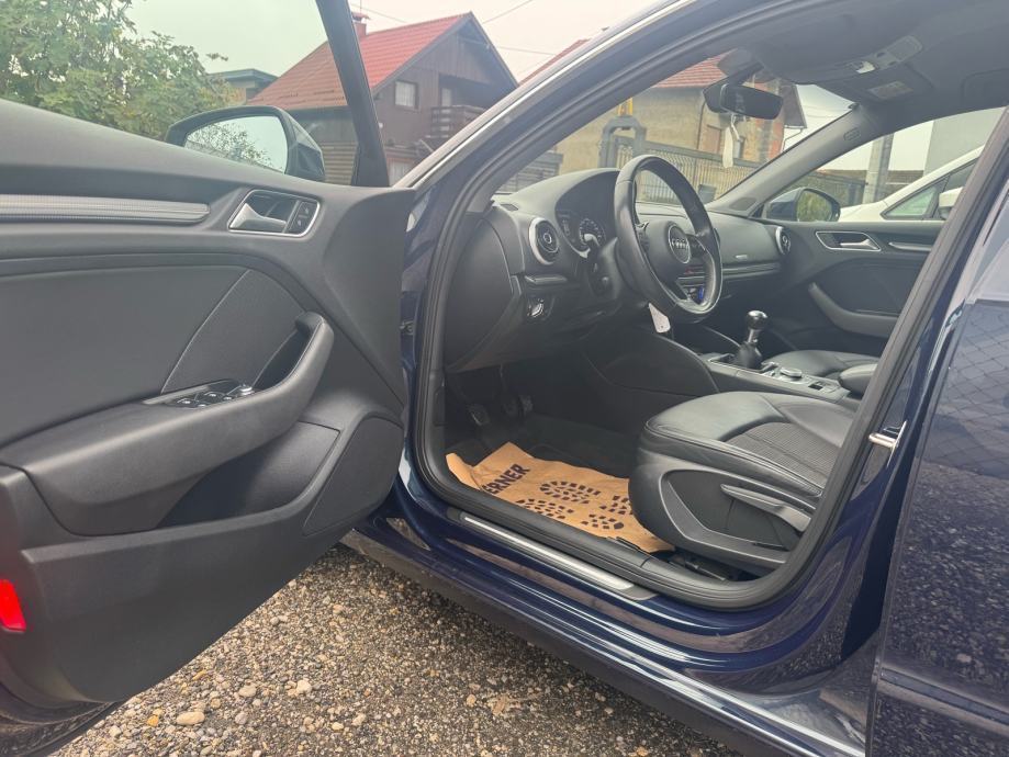 Audi A3 1,6 TDI * ODMAH DOSUPAN*, fotografija 11