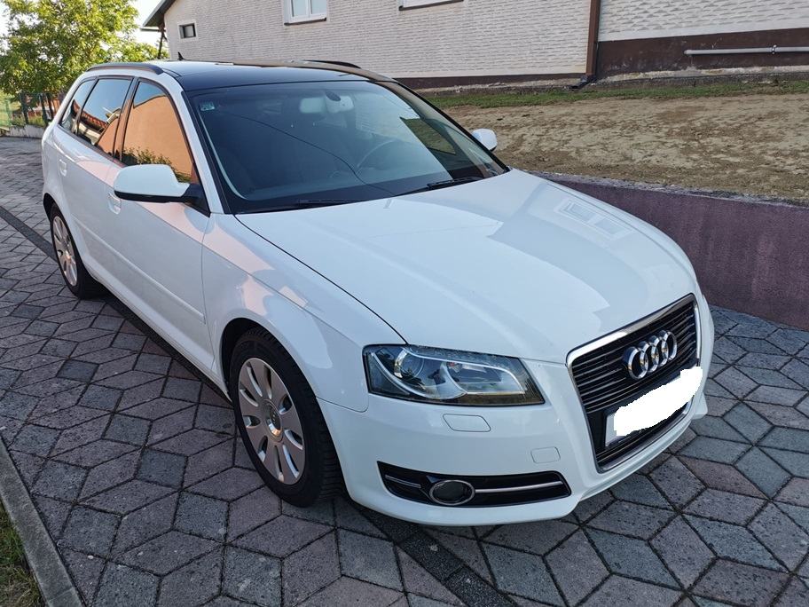 Audi A3 1,6 TDI PANORAMA KROV, fotografija 4